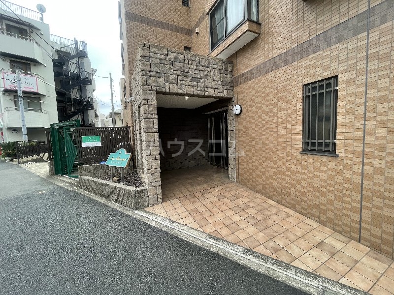 3/6 エントランス