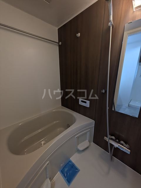 18/30 浴室