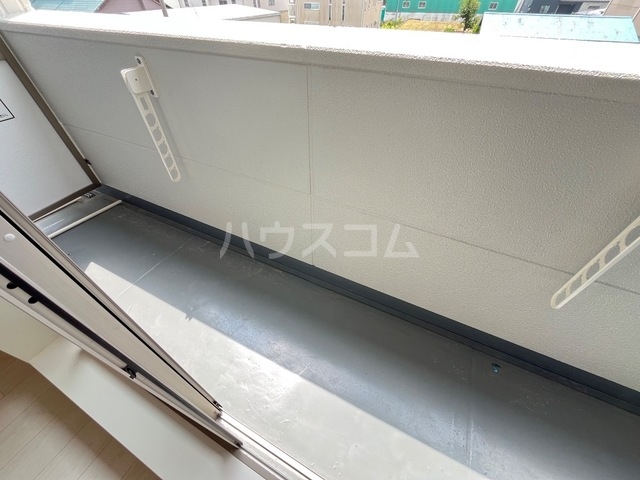 19/28 バルコニー