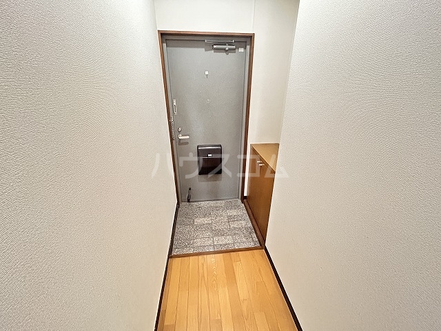 15/30 玄関