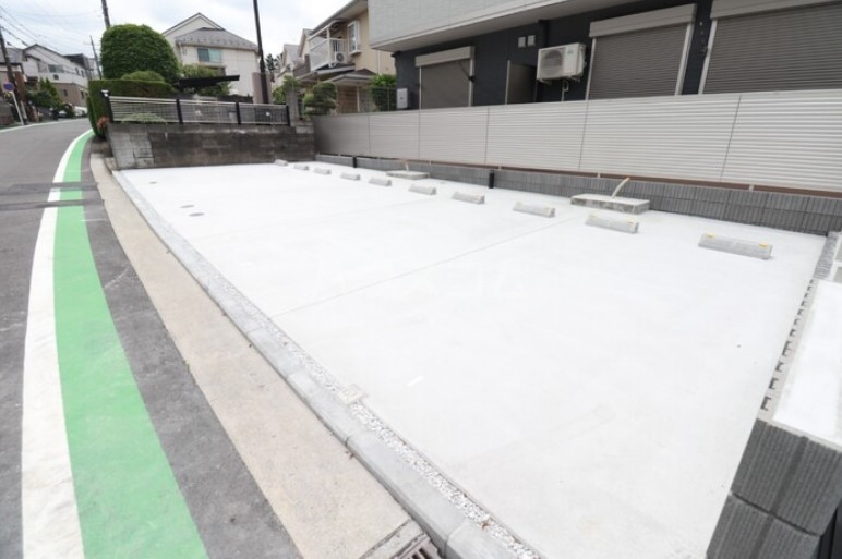 29/30 駐車場