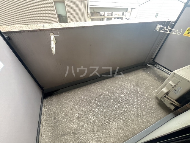 17/30 バルコニー