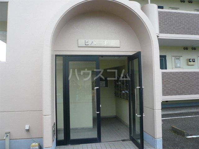 15/15 エントランス