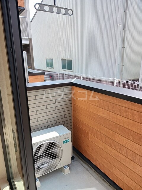 14/22 バルコニー