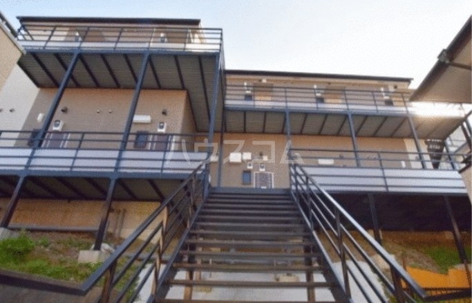 14/15 エントランス