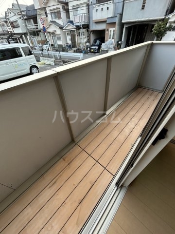 18/28 バルコニー