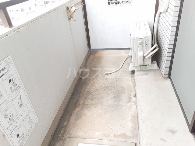 19/30 バルコニー