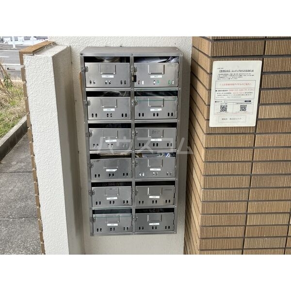 3/7 エントランス