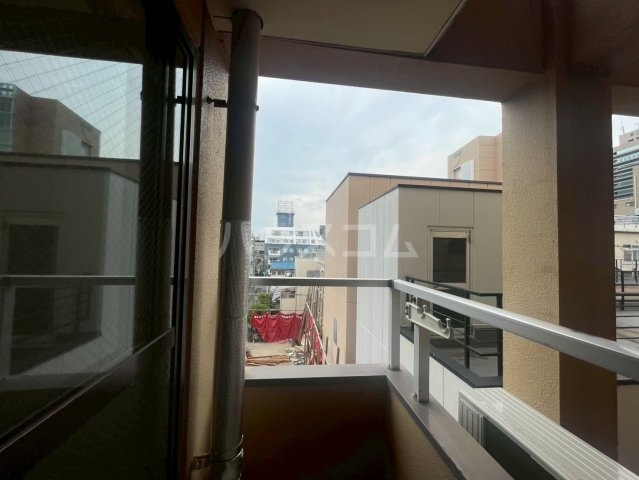 22/30 バルコニー
