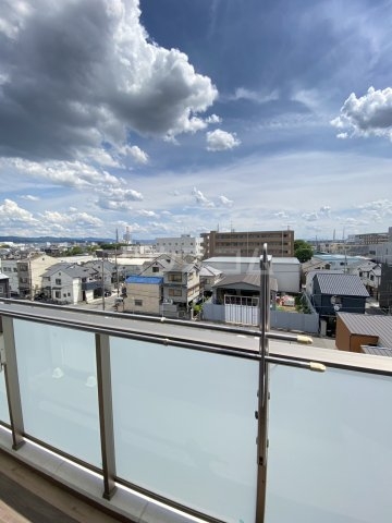 23/30 バルコニー