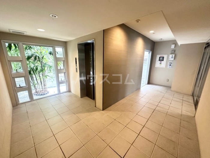 2/9 エントランス