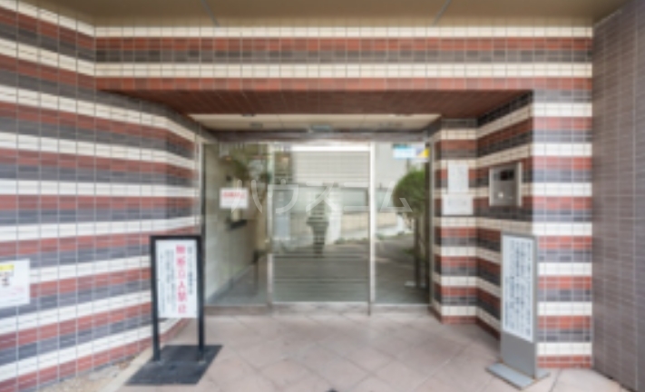 5/10 エントランス