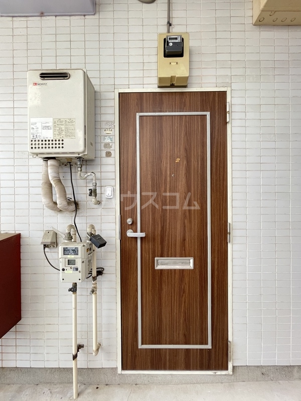 15/17 エントランス