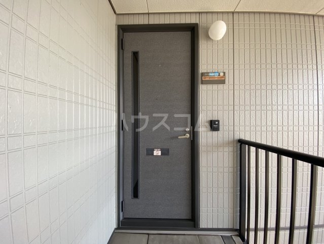 13/30 玄関