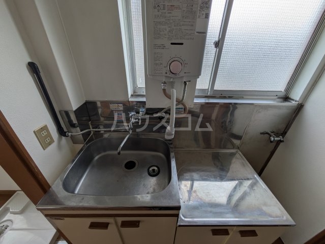 14/27 キッチン