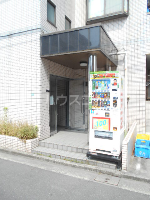 2/8 エントランス