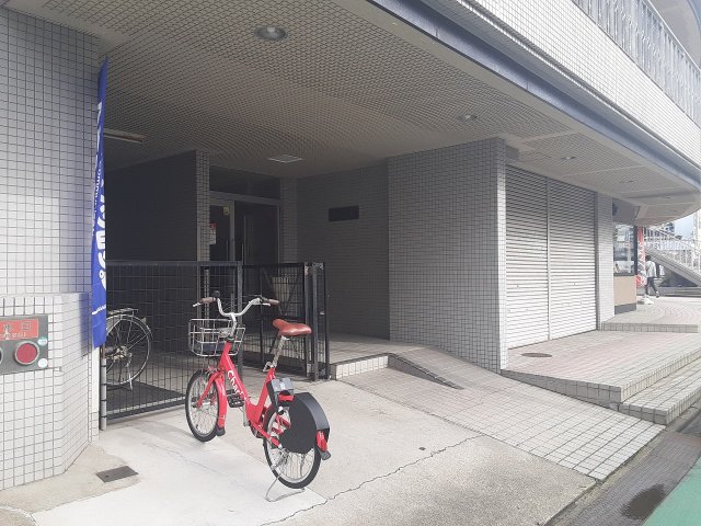 2/8 エントランス