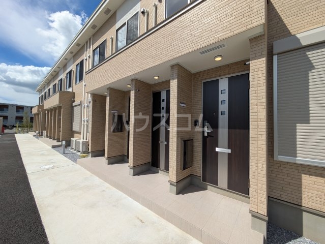 19/26 エントランス