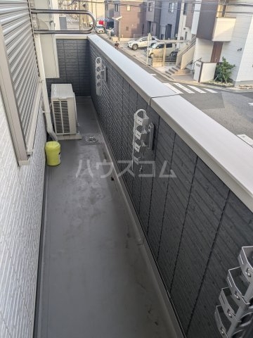 13/30 バルコニー