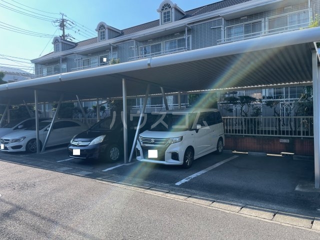21/26 駐車場