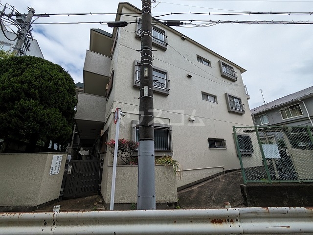 2/30 外観