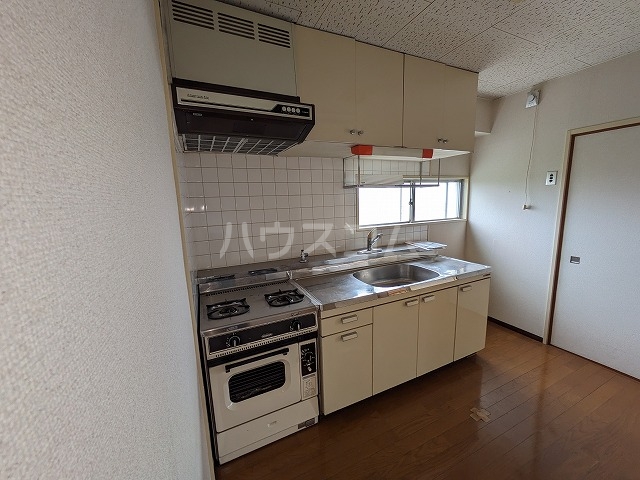 14/30 キッチン