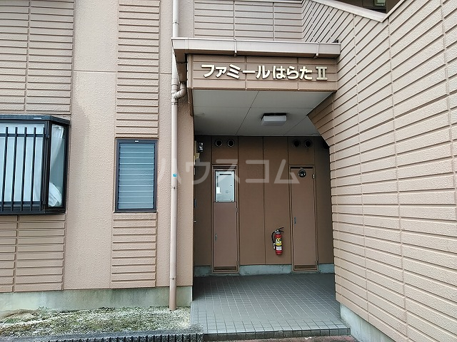 21/25 エントランス