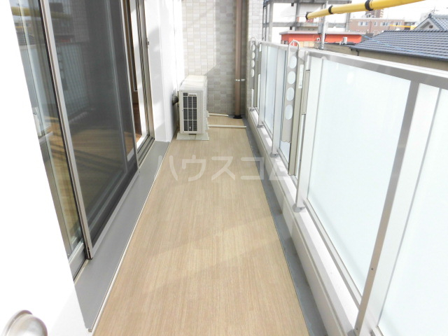 16/26 バルコニー