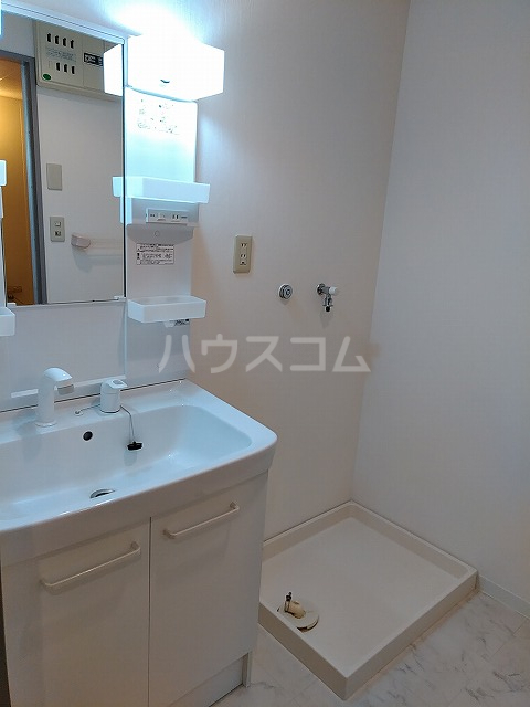 20/30 洗面