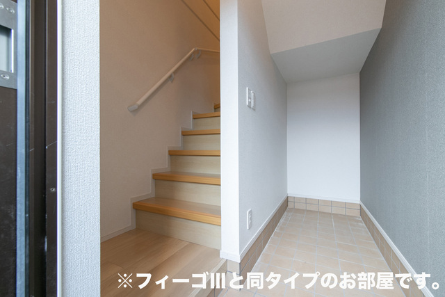 13/20 エントランス