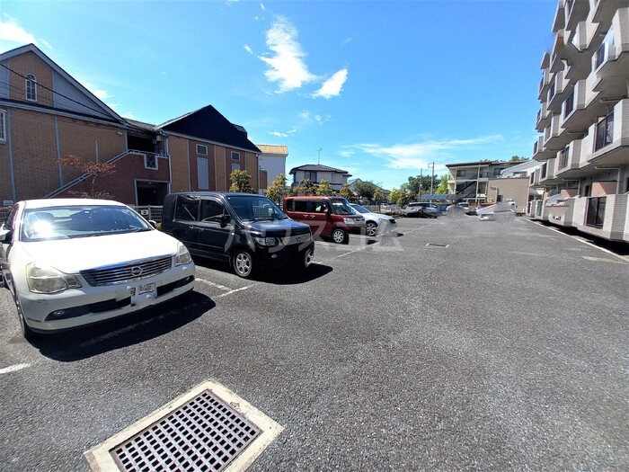 3/4 駐車場
