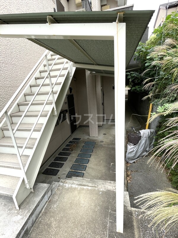 14/24 エントランス