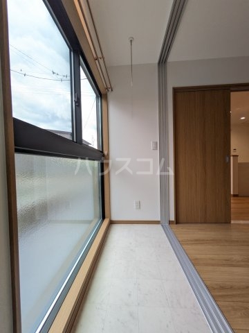 23/30 バルコニー