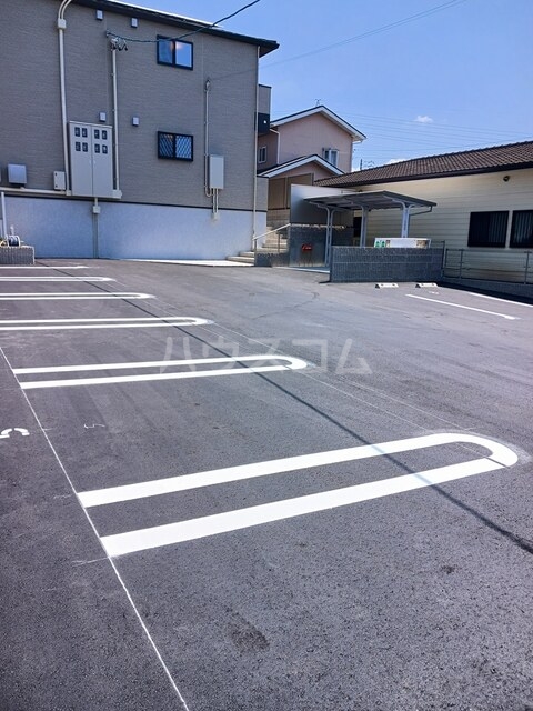 14/20 駐車場