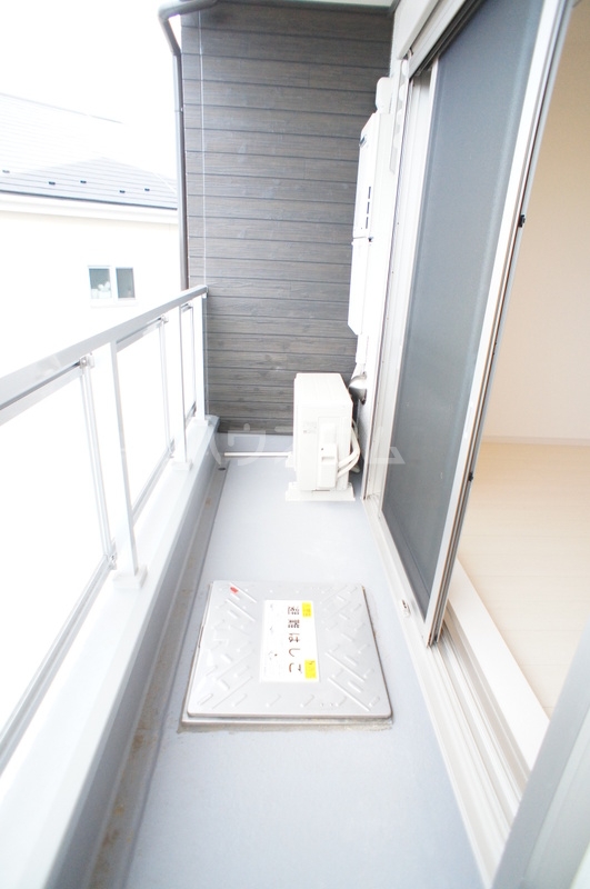 20/30 バルコニー