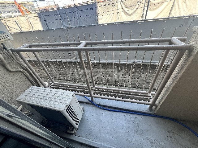 19/30 バルコニー