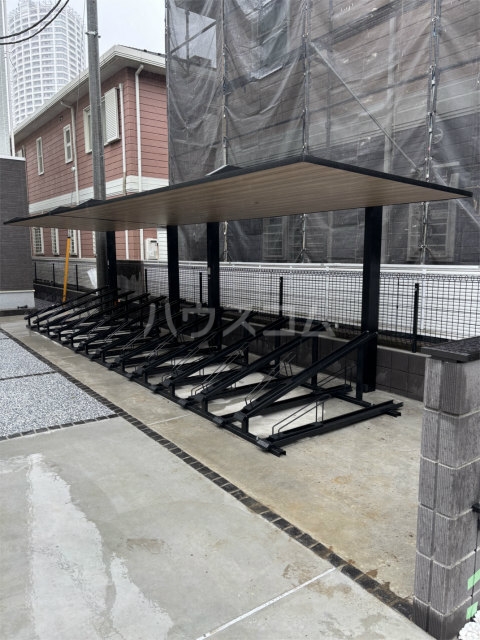 18/29 駐車場