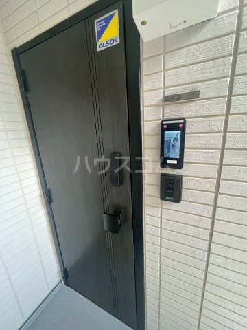 14/30 玄関