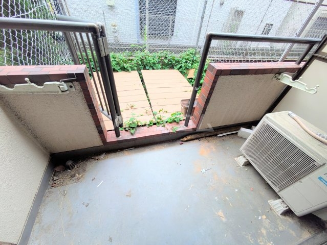 13/28 バルコニー