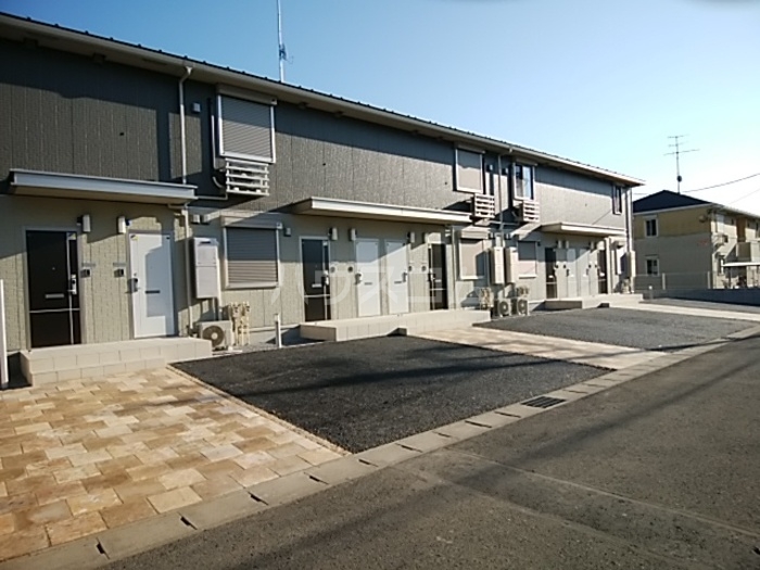 15/16 エントランス