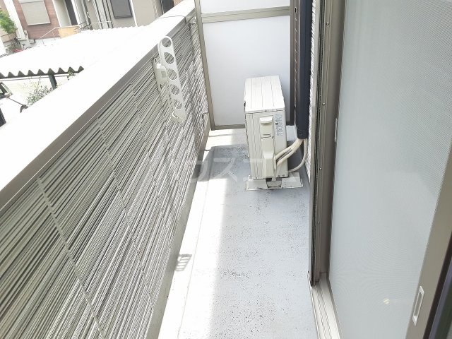 19/30 バルコニー