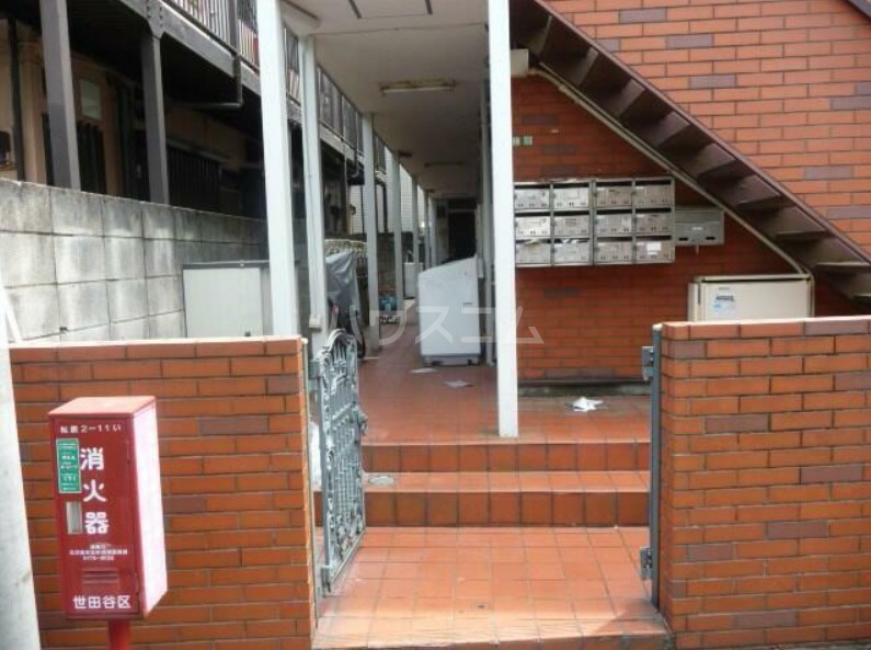 18/24 エントランス