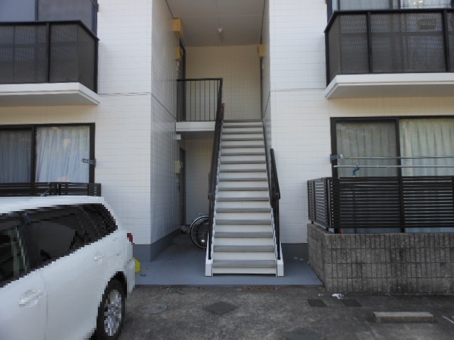 19/22 エントランス