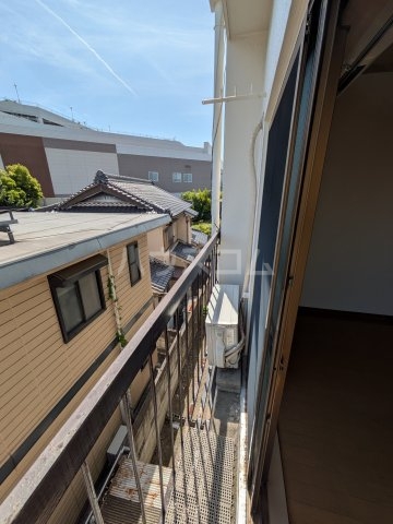 14/28 バルコニー