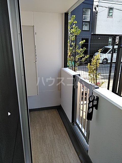 19/30 バルコニー