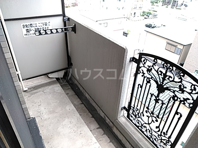 21/30 バルコニー