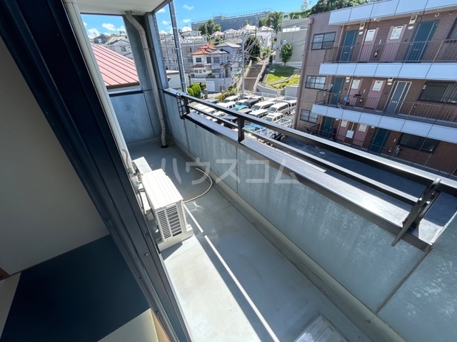 20/30 バルコニー