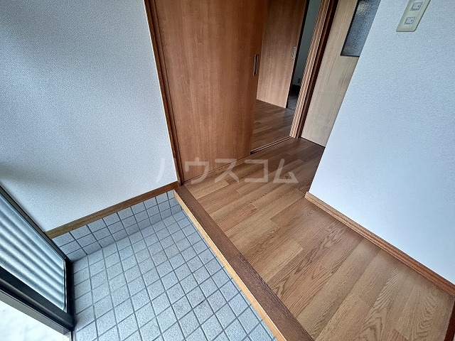 15/30 玄関