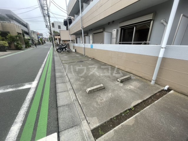 3/4 駐車場
