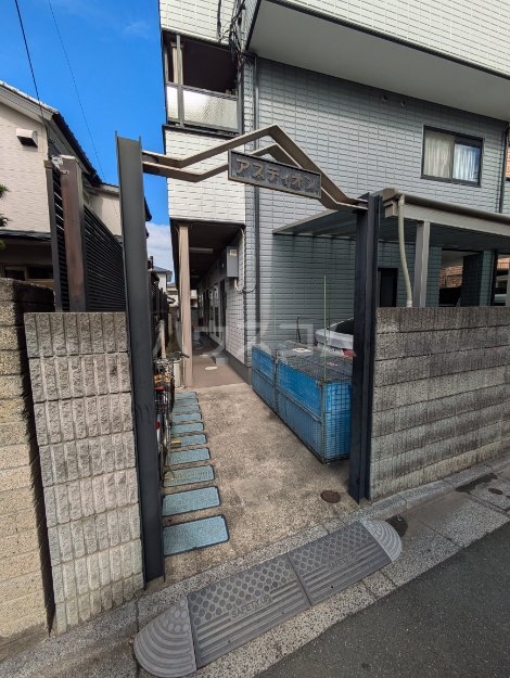 2/10 エントランス